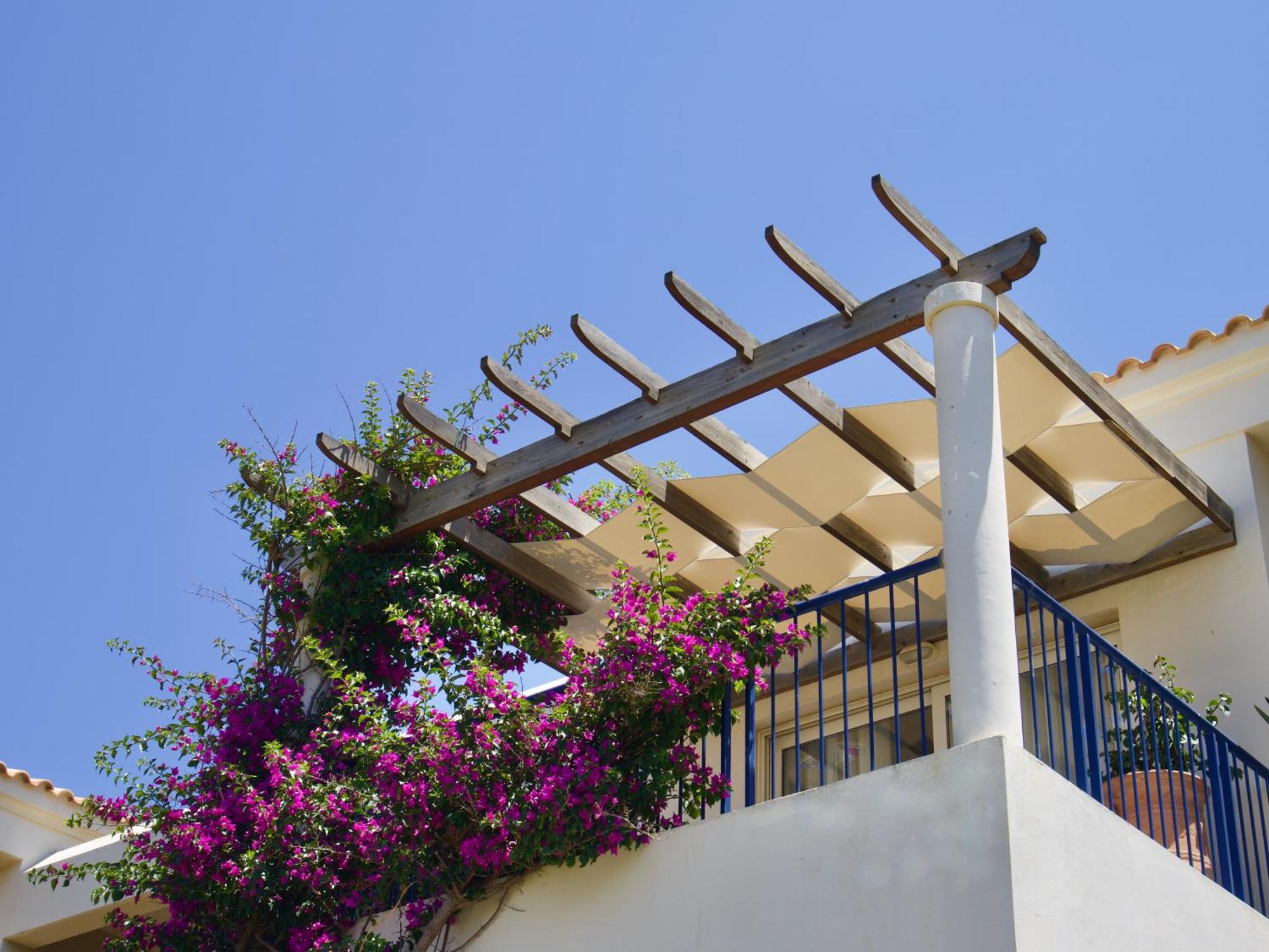 Resitour - Aphrodite Beachfront Pirgos Psilonerou Номер фото